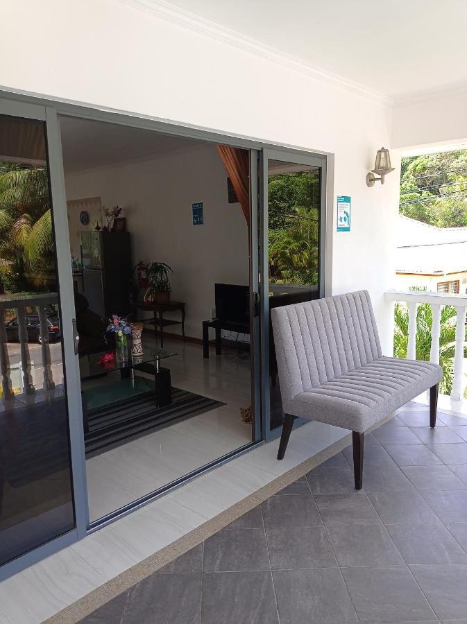 Les Forbans Selfcatering Apartment Takamaka Eksteriør billede