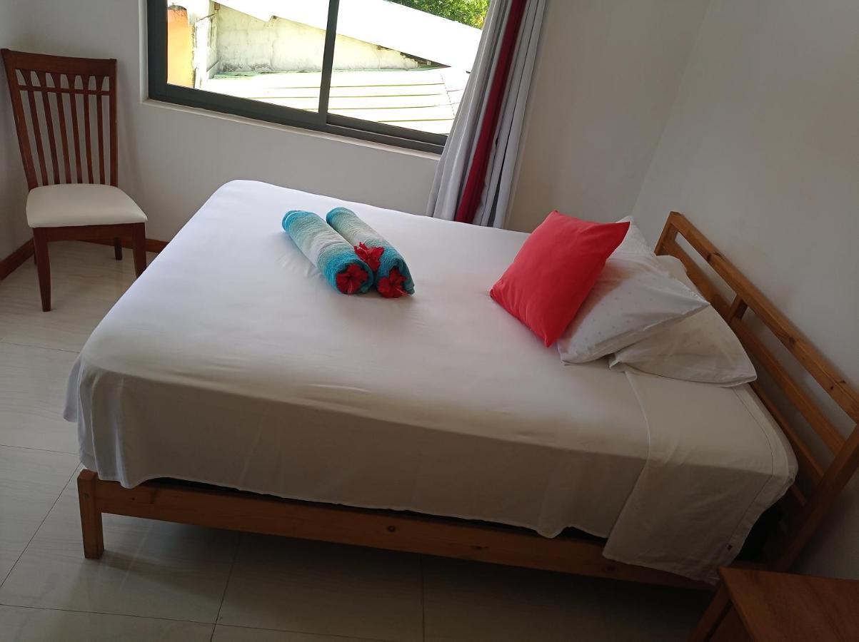 Les Forbans Selfcatering Apartment Takamaka Eksteriør billede