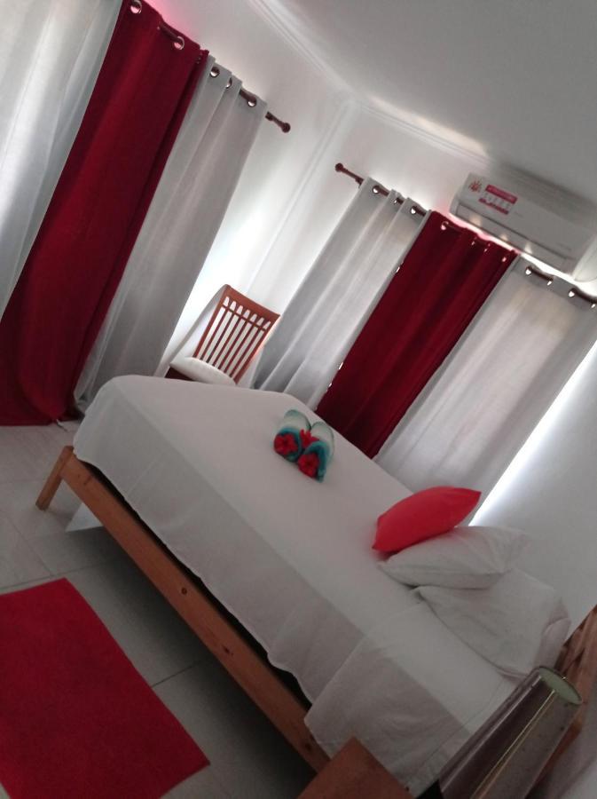 Les Forbans Selfcatering Apartment Takamaka Eksteriør billede