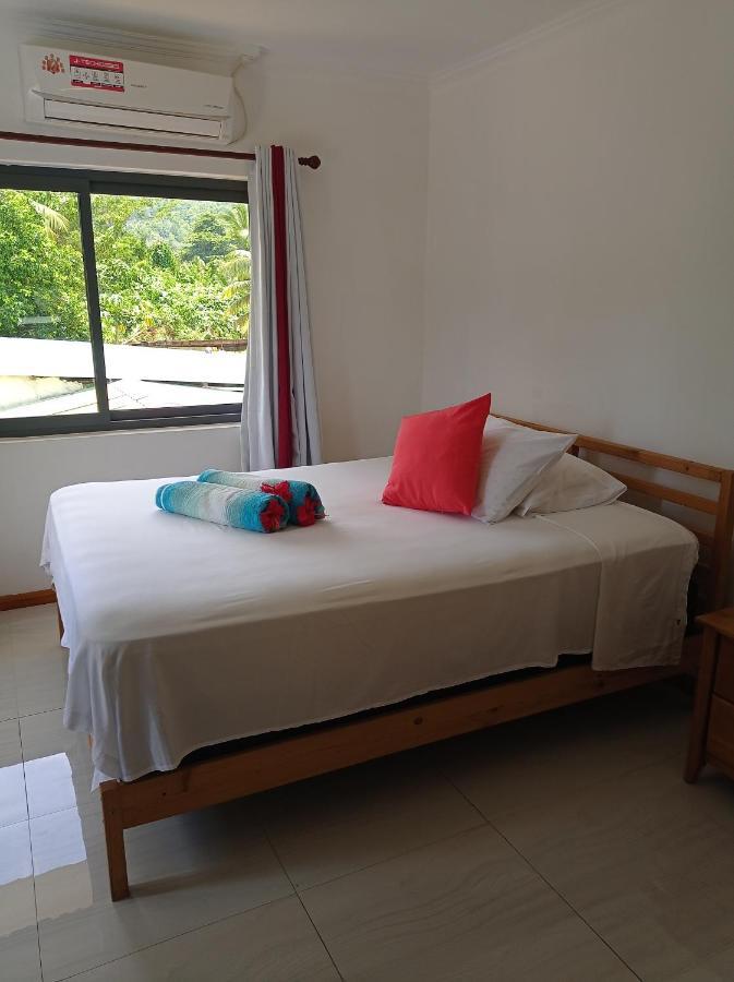 Les Forbans Selfcatering Apartment Takamaka Eksteriør billede